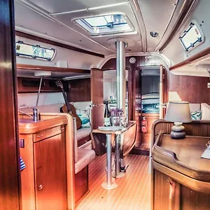 Segelyacht BRE